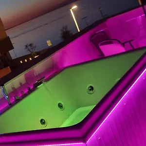 Luxury House Nocleg ze śniadaniem